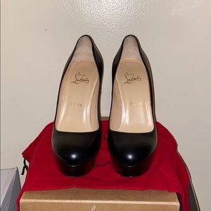 Christian Louboutin Bianca black leather pumps